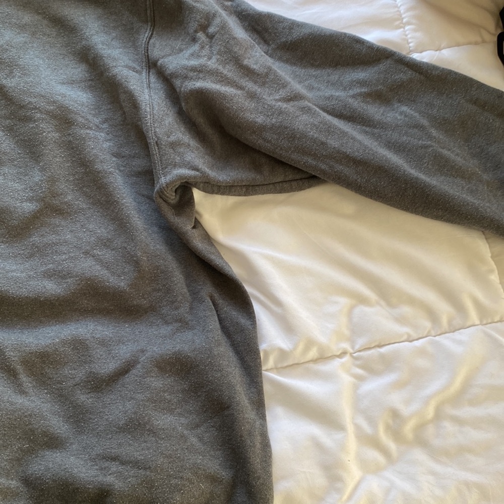 Gray crew - Picture 5 of 5